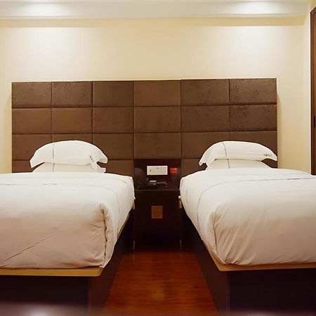 Jingtu Hotel Zhanjiang Dingsheng Plaza Store Exterior photo