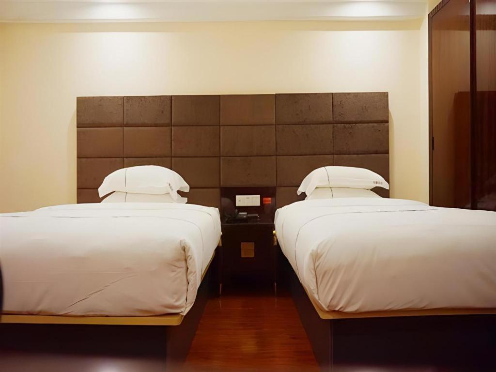 Jingtu Hotel Zhanjiang Dingsheng Plaza Store Exterior photo
