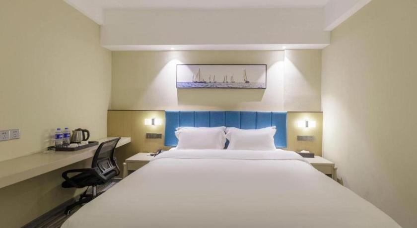 Jingtu Hotel Zhanjiang Dingsheng Plaza Store Exterior photo