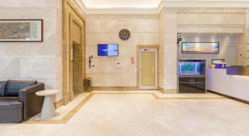 Jingtu Hotel Zhanjiang Dingsheng Plaza Store Exterior photo