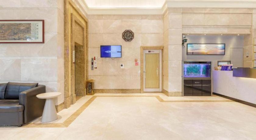 Jingtu Hotel Zhanjiang Dingsheng Plaza Store Exterior photo