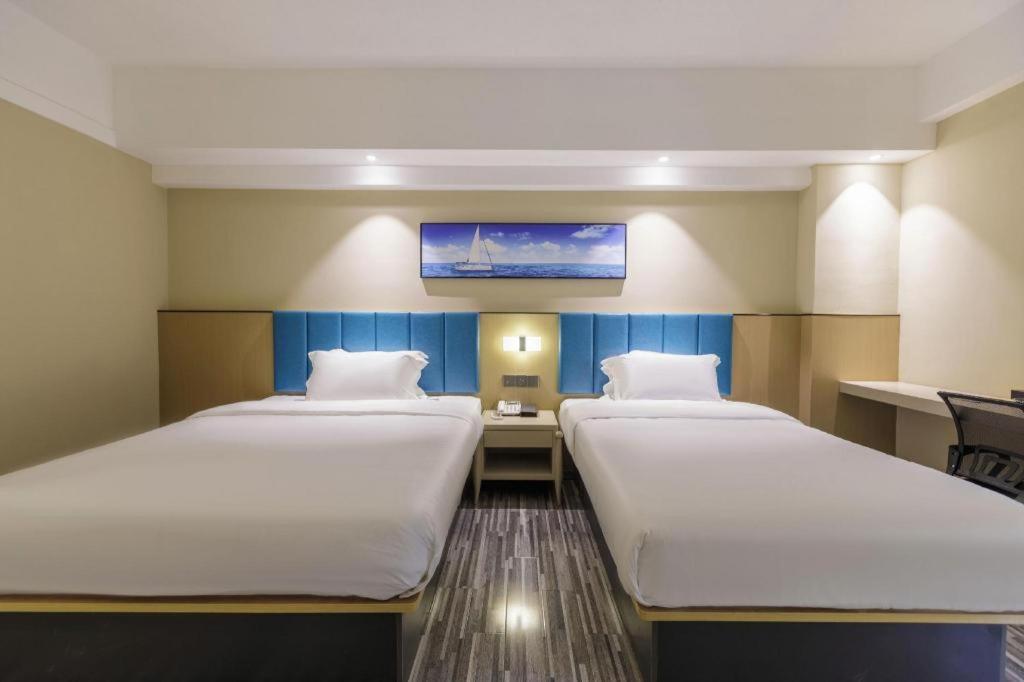 Jingtu Hotel Zhanjiang Dingsheng Plaza Store Exterior photo